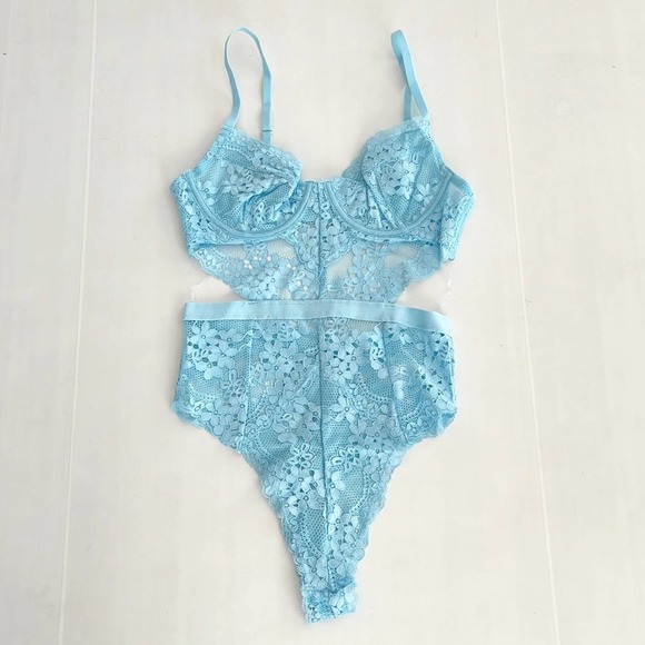 NEW Forever 21 Sky Blue Sheer Lace Lingerie Bodysuit Thong - Picture 4 of 9